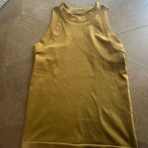 Athleta tank top size small